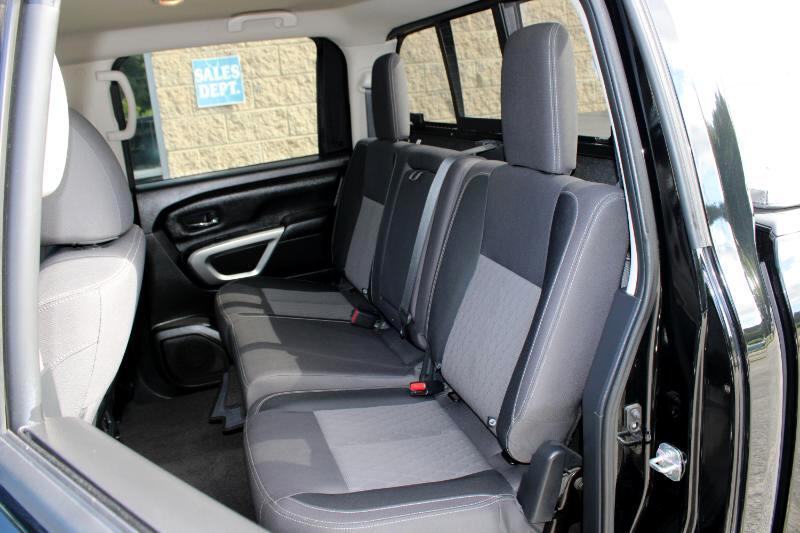 Nissan Titan 4x4 Crew Cab SV 2021