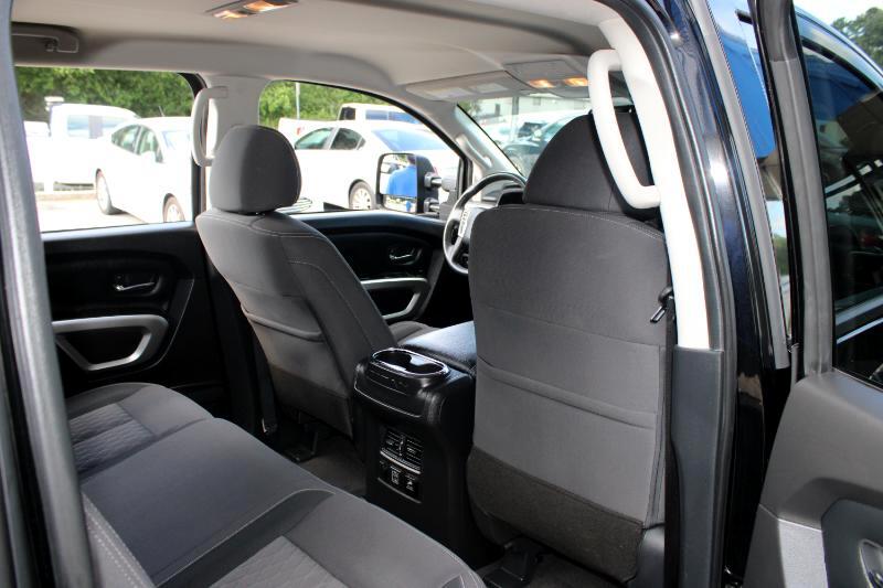 Nissan Titan 4x4 Crew Cab SV 2021