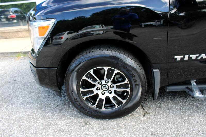 Nissan Titan 4x4 Crew Cab SV 2021