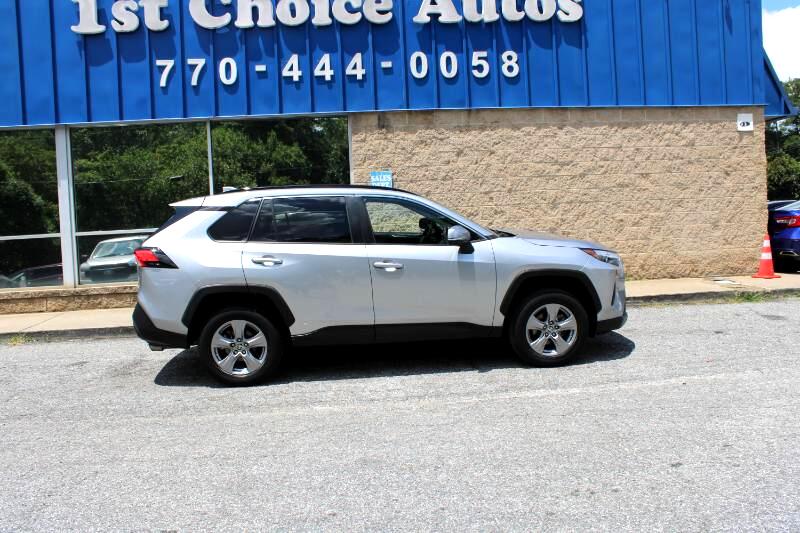 Toyota RAV4 Hybrid LE AWD (Natl) 2023