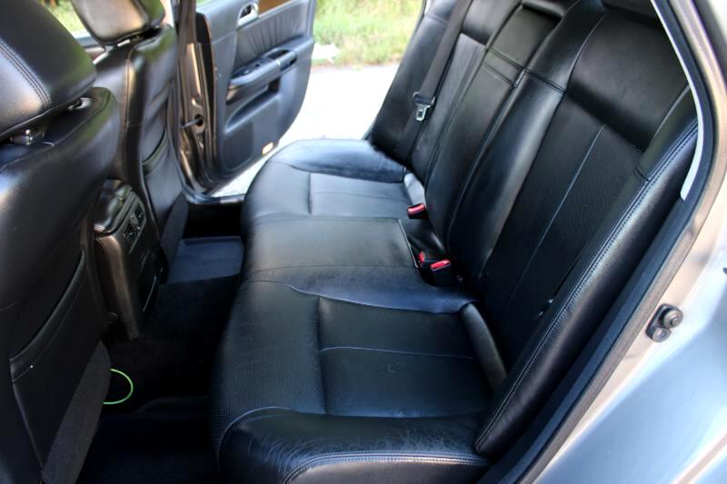 Infiniti M35 4dr Sdn AWD 2010