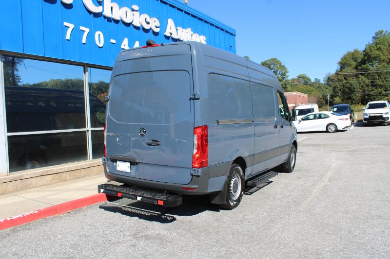 Mercedes-Benz Sprinter Van 2500 Standard Roof V6 144" RWD 2019