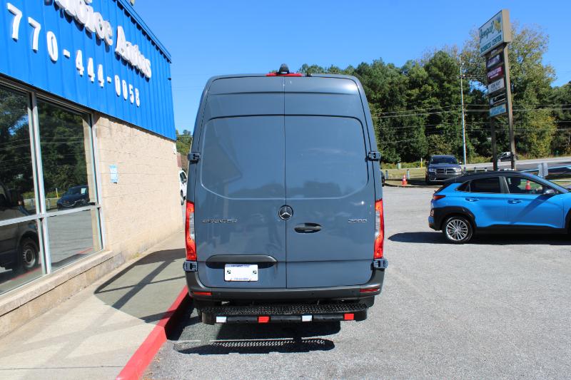 Mercedes-Benz Sprinter Van 2500 Standard Roof V6 144" RWD 2019