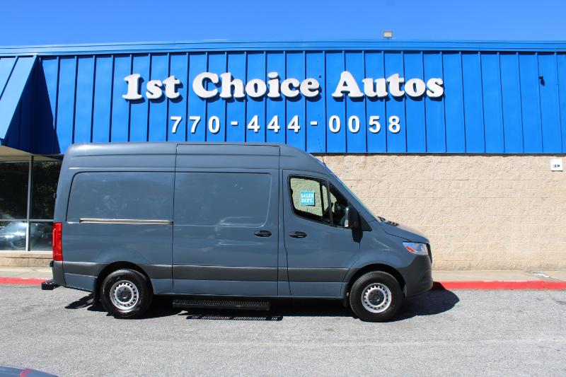 Mercedes-Benz Sprinter Van 2500 Standard Roof V6 144" RWD 2019