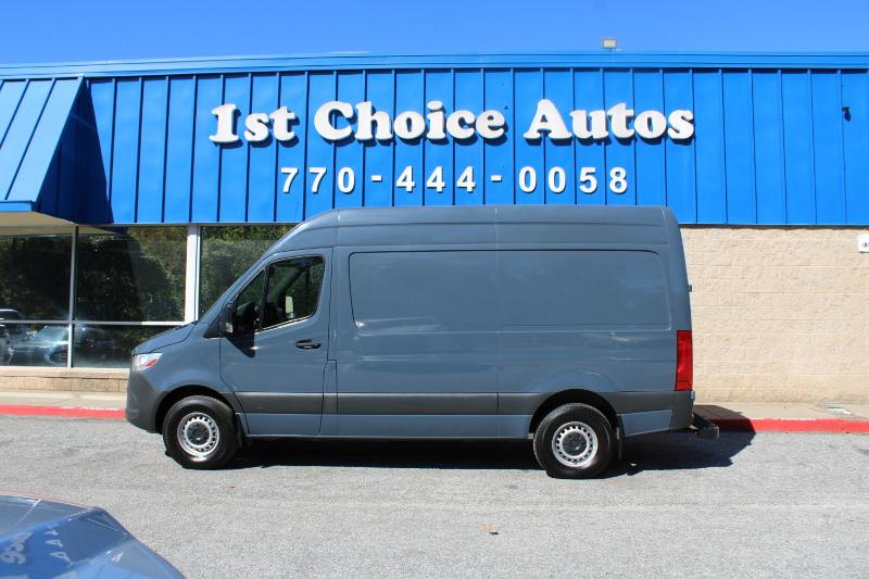 Mercedes-Benz Sprinter Van 2500 Standard Roof V6 144" RWD 2019