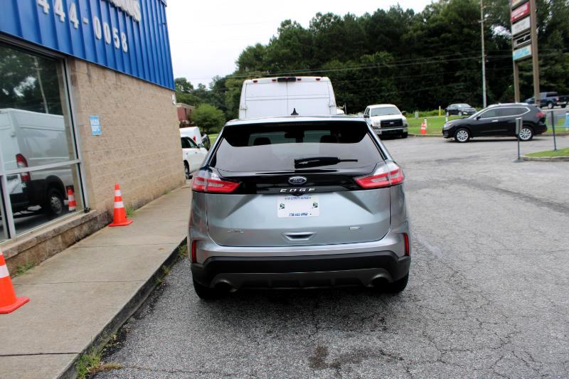 2021 Ford Edge ST-Line photo 4