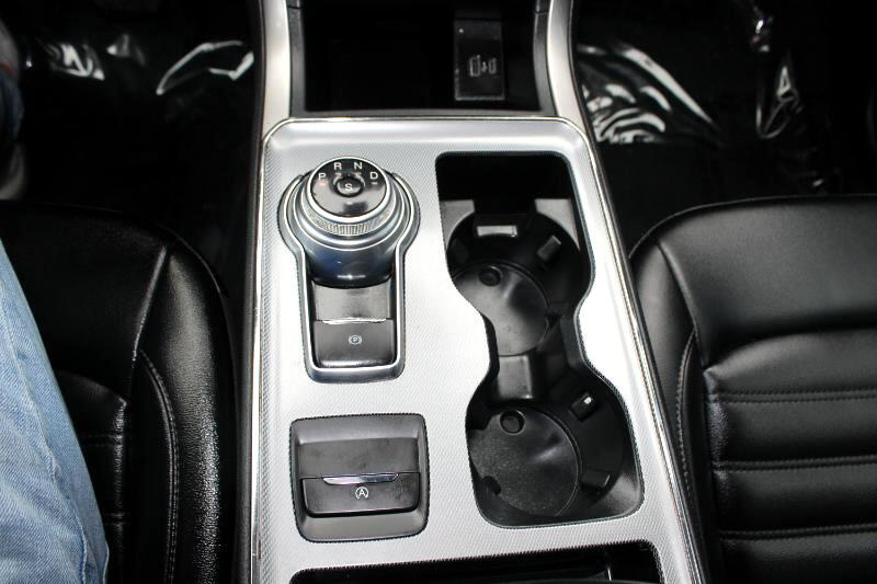 2021 Ford Edge ST-Line photo 22