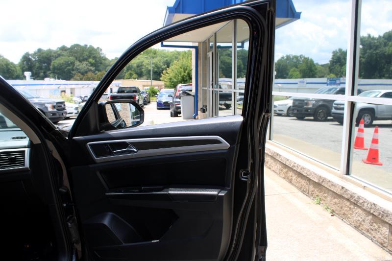 Volkswagen Atlas 3.6L V6 SE w/Technology FWD 2019