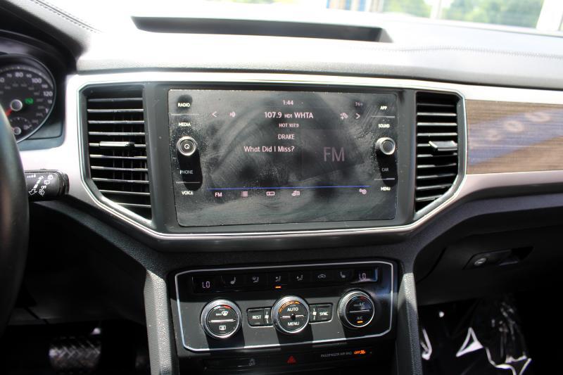 Volkswagen Atlas 3.6L V6 SE w/Technology FWD 2019