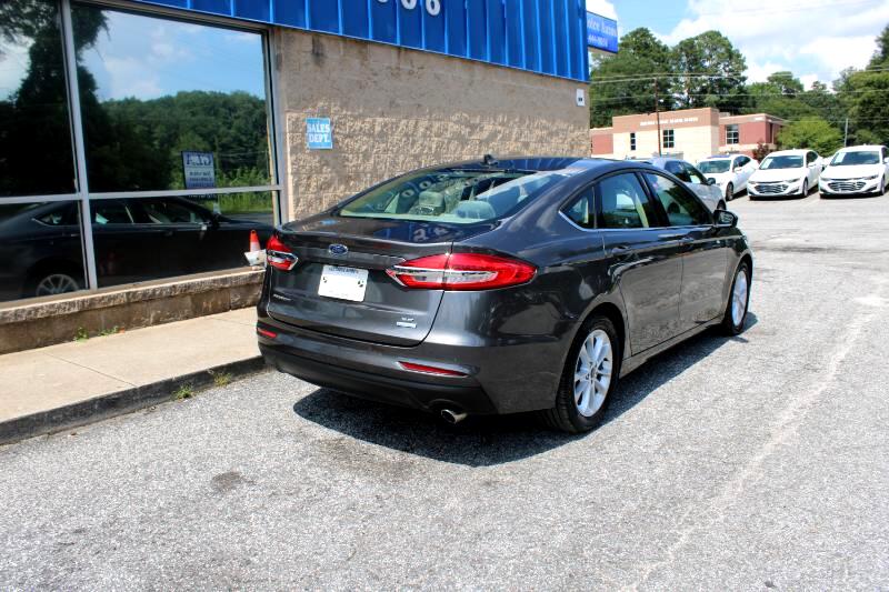 Ford Fusion SE FWD 2019