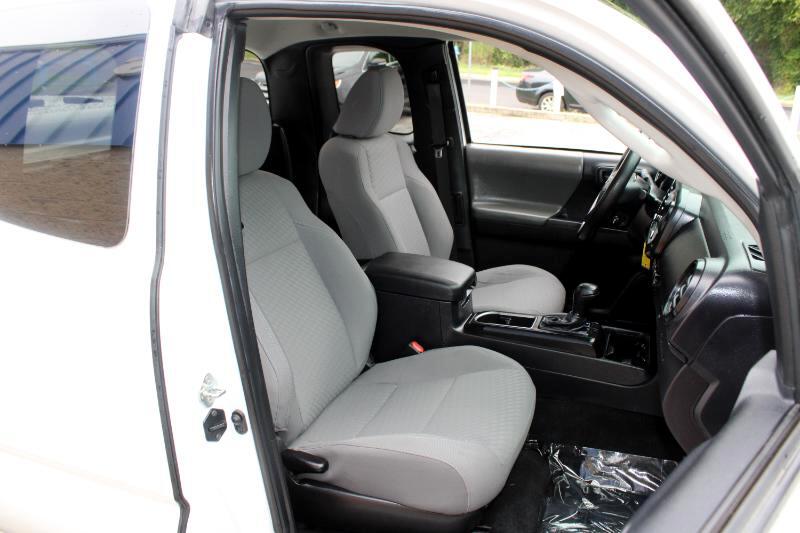 Toyota Tacoma 2WD SR Access Cab 6' Bed I4 AT (Natl) 2020