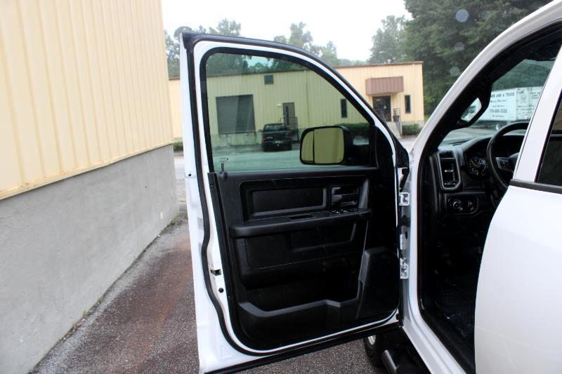 2021 Ram 2500 Tradesman photo 16