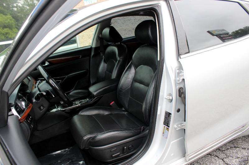 Kia Cadenza Technology Sedan 2017