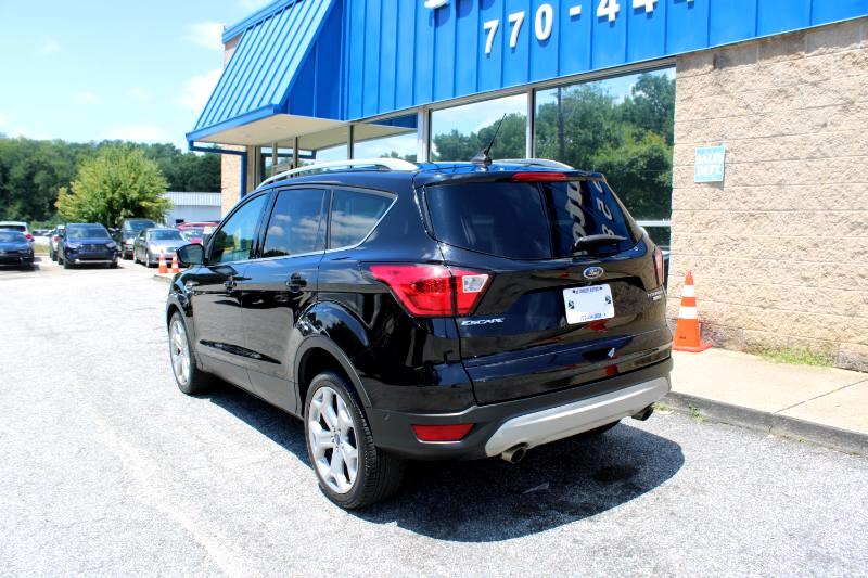2019 Ford Escape Titanium photo 4