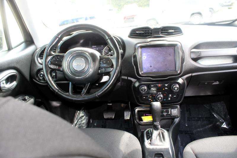 2018 Jeep Renegade Latitude North Edition photo 9