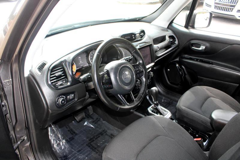 2018 Jeep Renegade Latitude North Edition photo 11