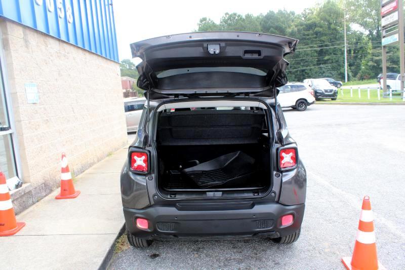 2018 Jeep Renegade Latitude North Edition photo 17