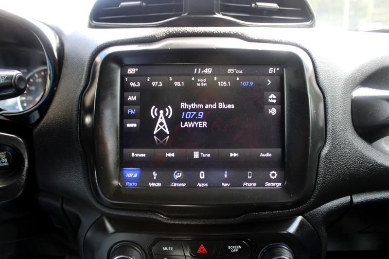 2018 Jeep Renegade Latitude North Edition photo 23