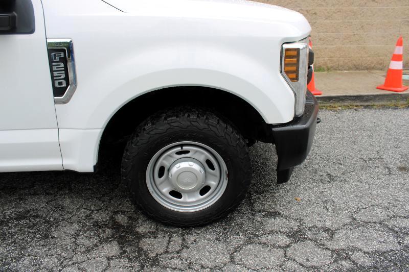 Ford Super Duty F-250 SRW XL 2WD Reg Cab 8' Box 2018