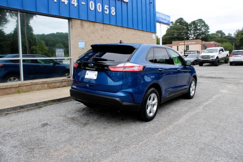 2021 Ford Edge SE photo 3