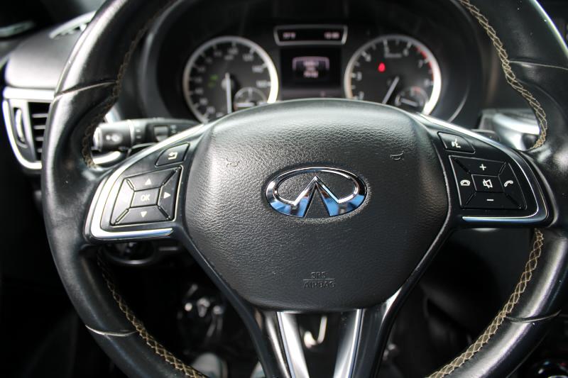 Infiniti QX30 Premium AWD 2018