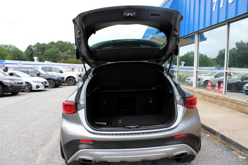 Infiniti QX30 Premium AWD 2018
