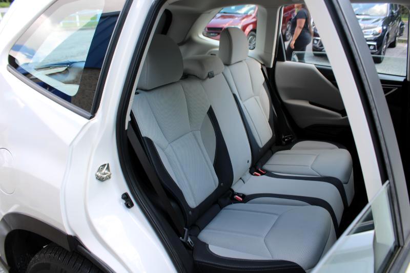 2020 Subaru Forester Base photo 11
