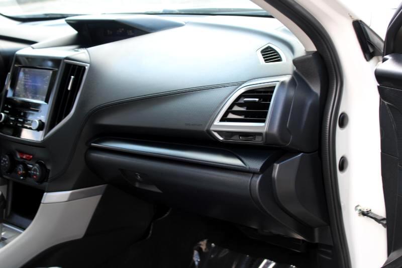 2020 Subaru Forester Base photo 16
