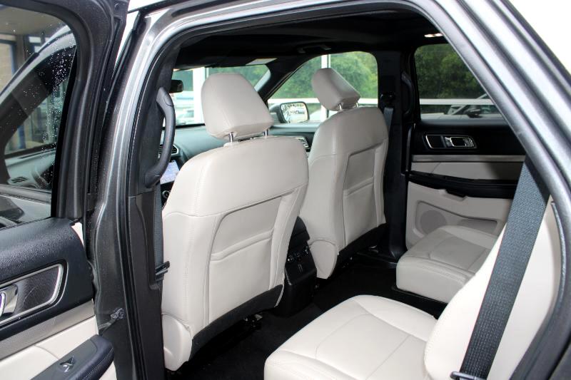 Ford Explorer XLT FWD 2019