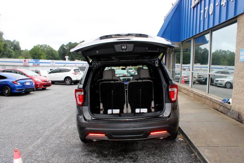 Ford Explorer XLT FWD 2019