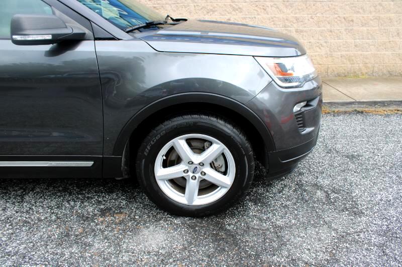 Ford Explorer XLT FWD 2019