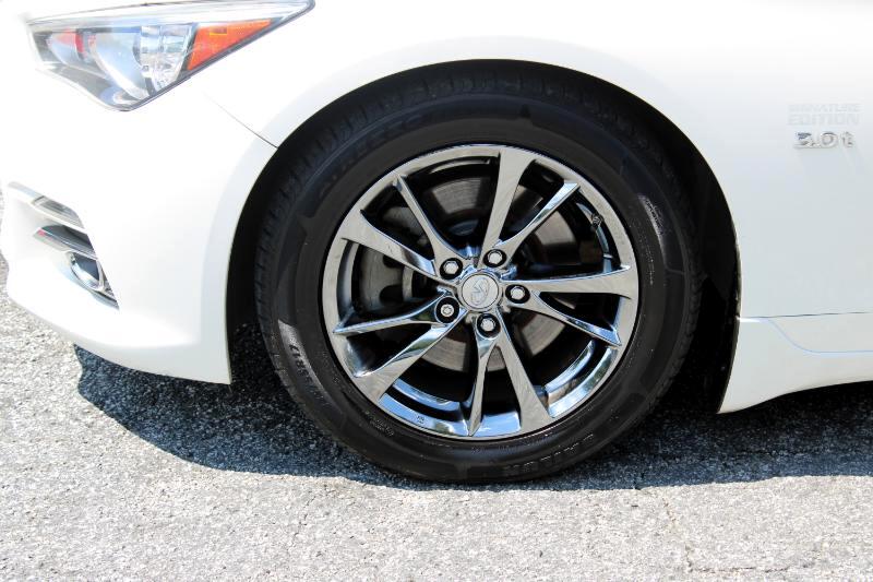 2017 Infiniti Q50 3.0t Signature Edition photo 20