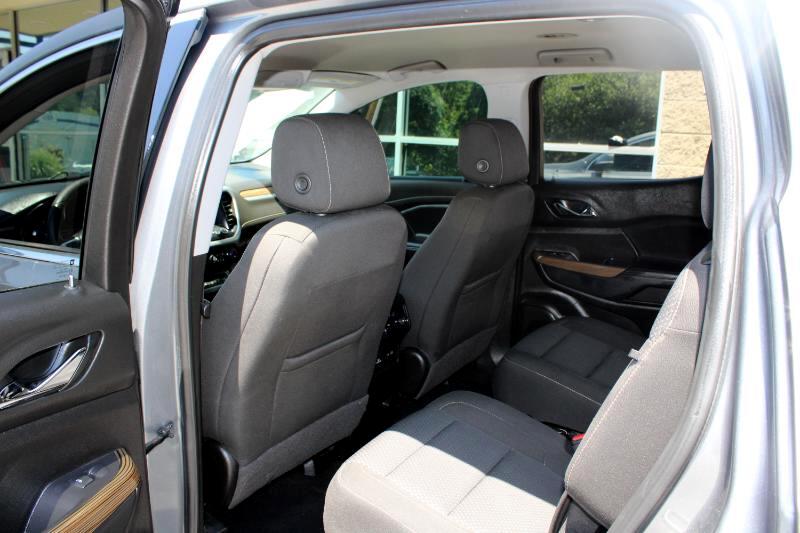 2021 Gmc Acadia SLE photo 13