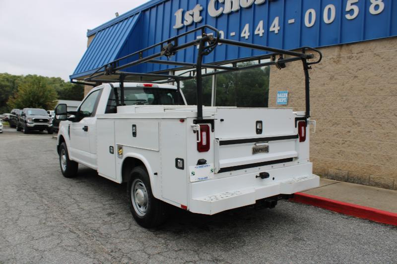 Ford Super Duty F-350 SRW XLT 2WD Reg Cab 8' Box 2019