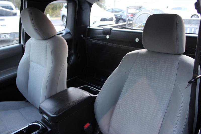 Toyota Tacoma SR Access Cab 6' Bed I4 4x2 AT (Natl) 2018