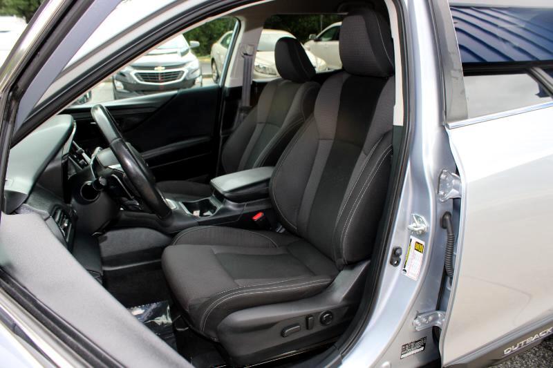 2022 Subaru Outback Premium photo 10
