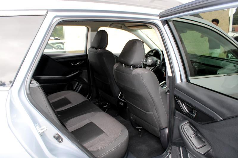 2022 Subaru Outback Premium photo 13