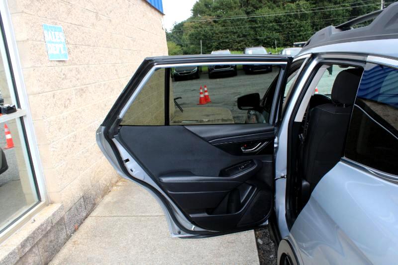 2022 Subaru Outback Premium photo 18