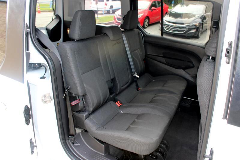 2018 Ford Transit XLT photo 13