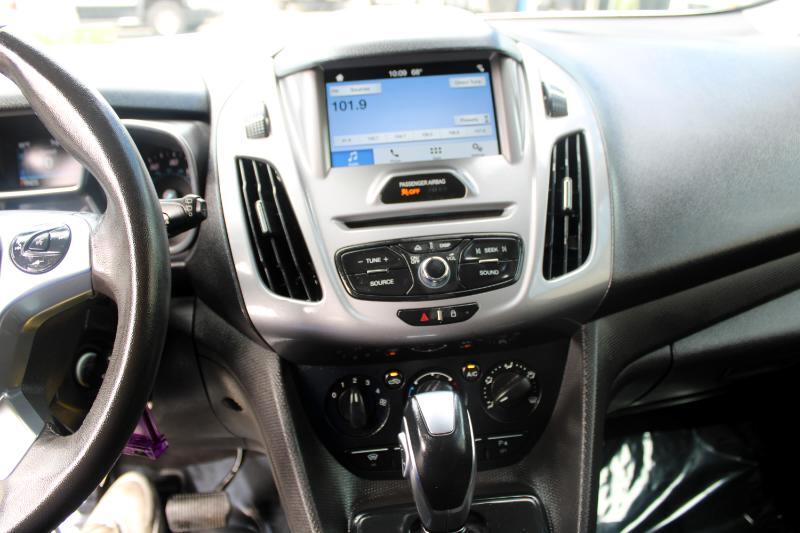 2018 Ford Transit XLT photo 23