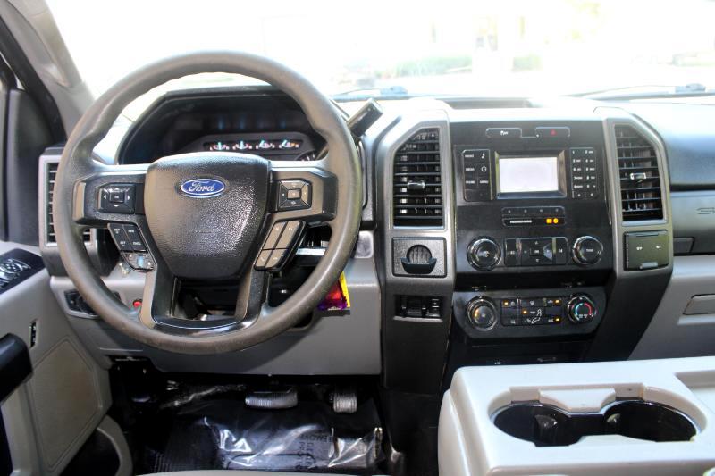 2019 Ford F-250 XLT photo 9