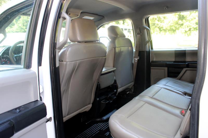 2019 Ford F-250 XLT photo 16