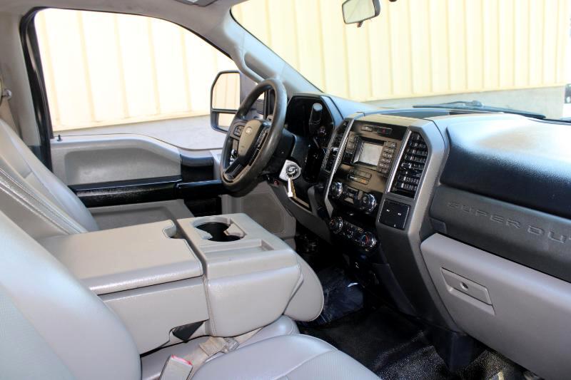 2019 Ford F-250 XLT photo 17