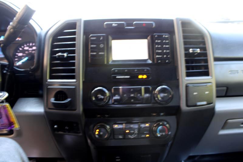 2019 Ford F-250 XLT photo 23