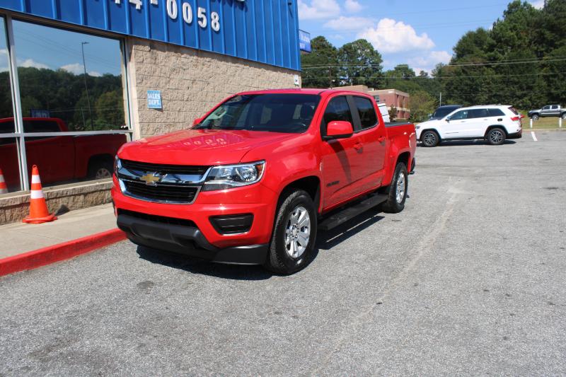 2018 Chevrolet Colorado LT photo 3