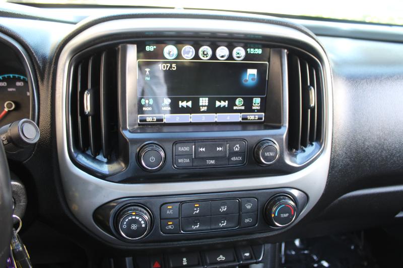 2018 Chevrolet Colorado LT photo 23