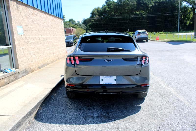 2021 Ford Mustang Mach-E Premium photo 4