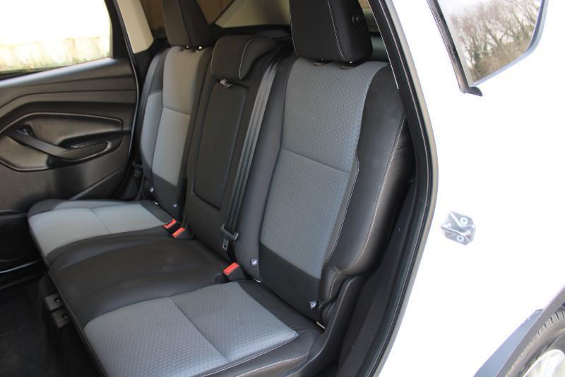 Ford Escape SE FWD 2017