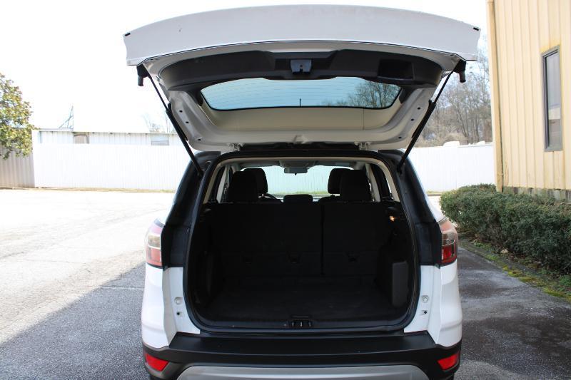 Ford Escape SE FWD 2017