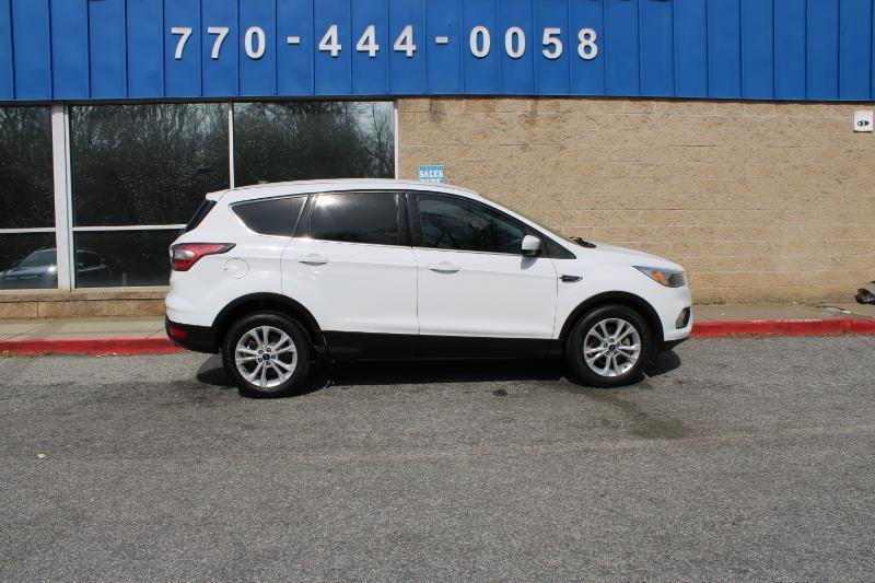 Ford Escape SE FWD 2017